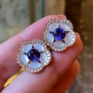 Rose Gold Flower Design Round Cut Tanzanite Stud Earrings