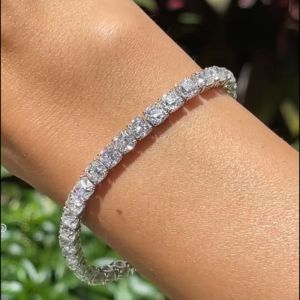 Classic Cushion Cut Tennis Bracelet