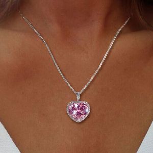 Fashion Halo Heart Pink Sapphire Pendant Necklace