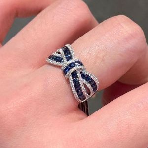 Knot Ring Round Cut Blue Sapphire Wedding Band For Women