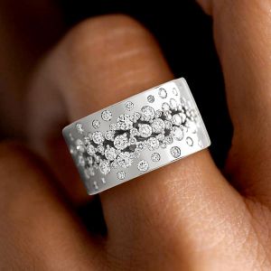 Round Cut White Sapphire Wedding Band For Women