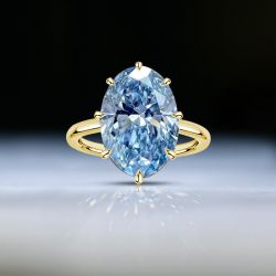 Golden Solitaire Oval Cut Aquamarine Sapphire Engagement Ring