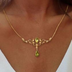 Golden Pear Cut Peridot Sapphire Pendant Necklace Vintage Necklace