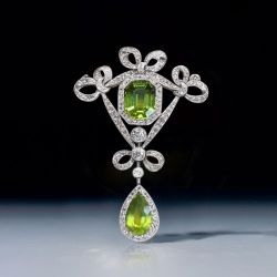 Knot Design Emerald & Pear Cut Peridot Sapphire Brooch For Women